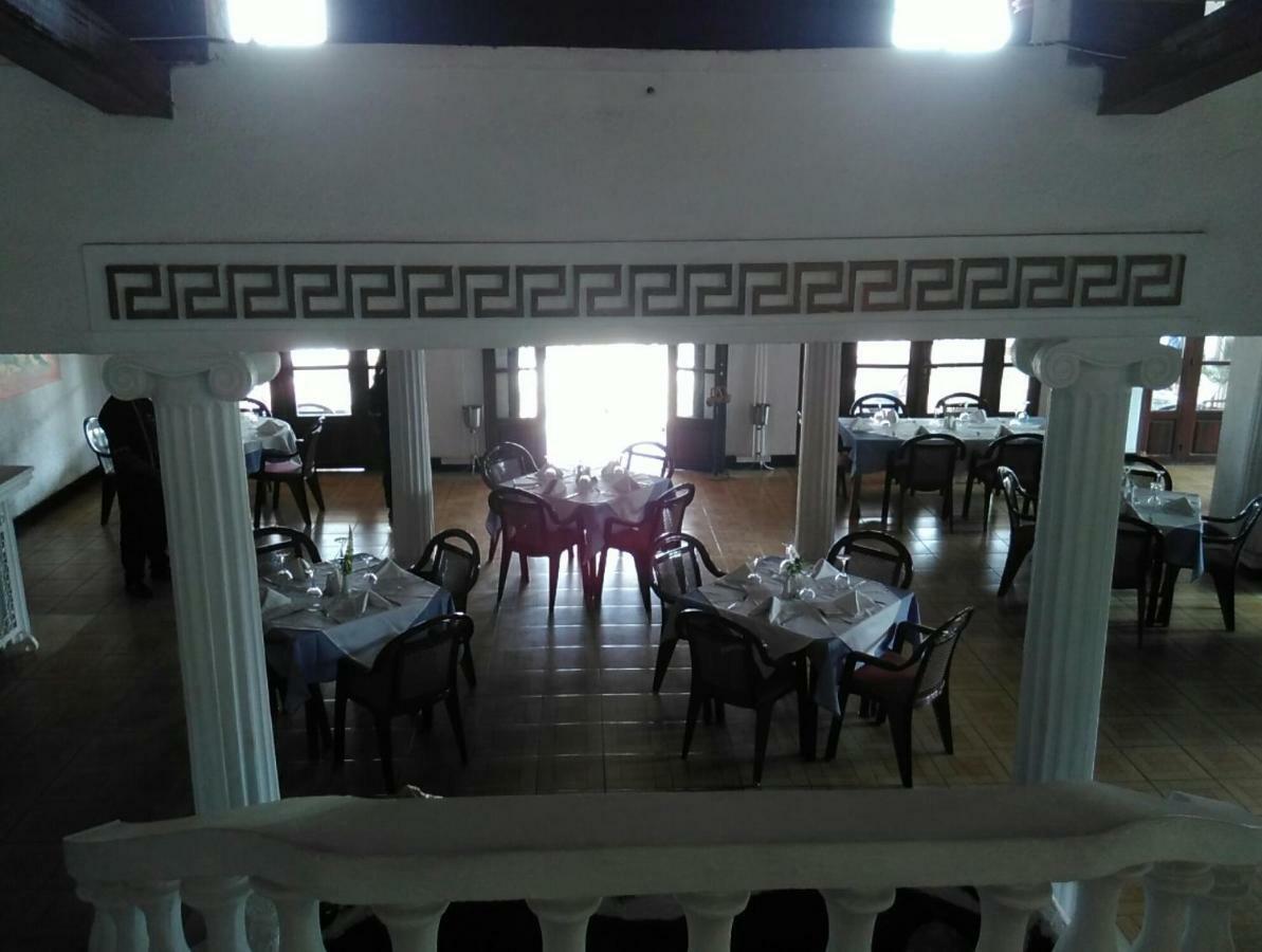 Hotel Restaurant Hellenique Appartements Kigali Exteriör bild