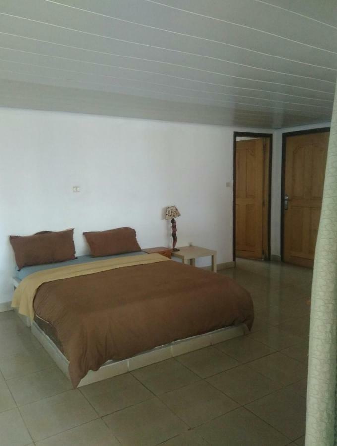 Hotel Restaurant Hellenique Appartements Kigali Exteriör bild